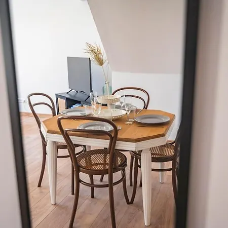 Apartment Balthazar Fauvette, Bel Hyper Centre Epernay
