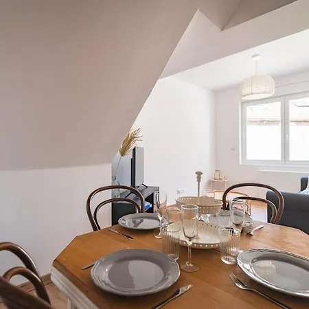 Apartament Balthazar Fauvette, Bel Hyper Centre