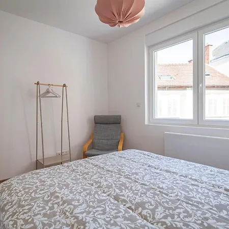 Apartment Balthazar Fauvette, Bel Hyper Centre Epernay