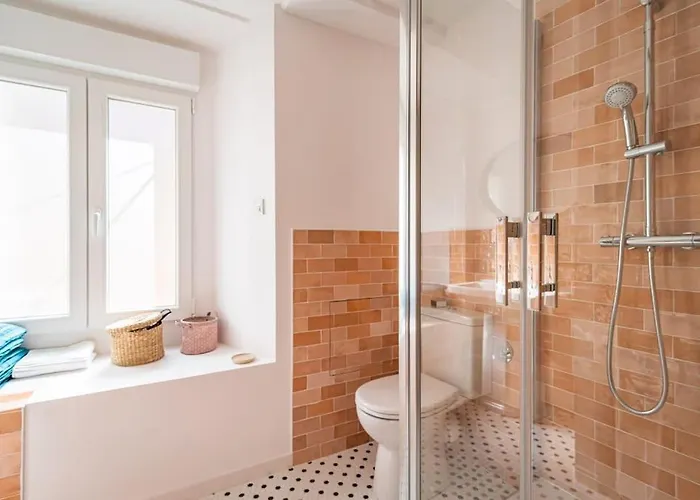 Balthazar Fauvette, Bel Hyper Centre